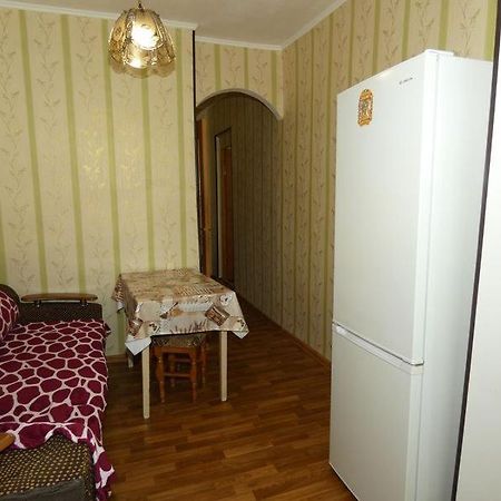 Квартира В Пицунде На Агрба 19 К1 Apartment ปิซุนดา ภายนอก รูปภาพ