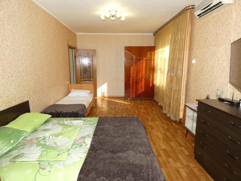 Квартира В Пицунде На Агрба 19 К1 Apartment ปิซุนดา ภายนอก รูปภาพ